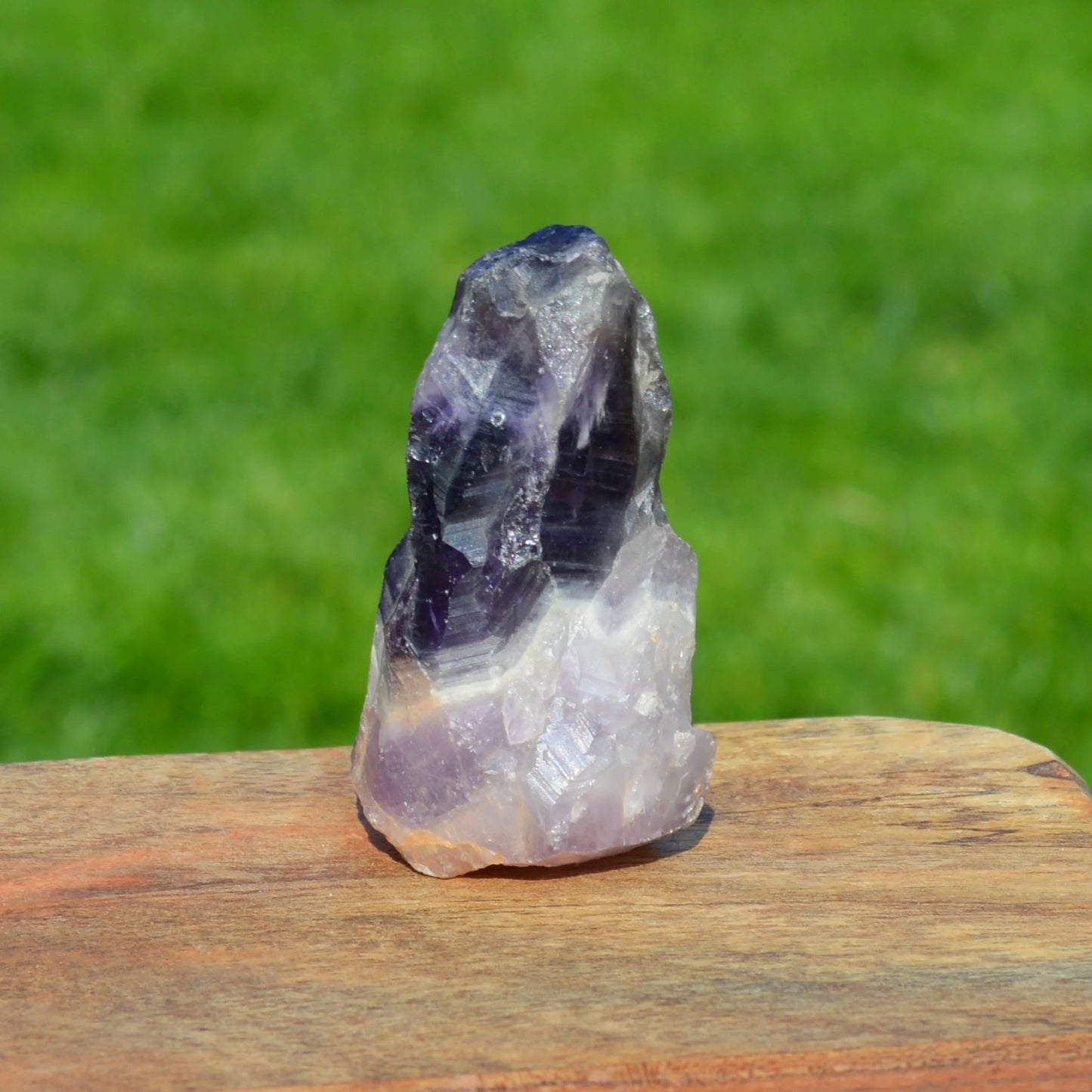Chevron-Amethyst Rohstein