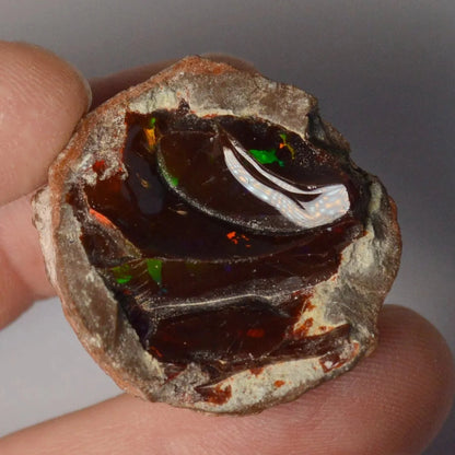 Schokoladen Opal (Mezezo)