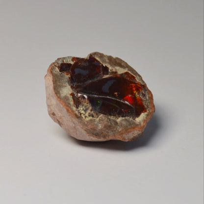Schokoladen Opal (Mezezo)