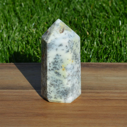 Dendriten Opal Turm
