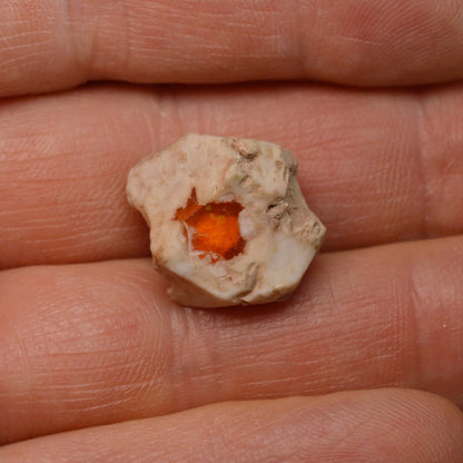 Feueropal in Matrix