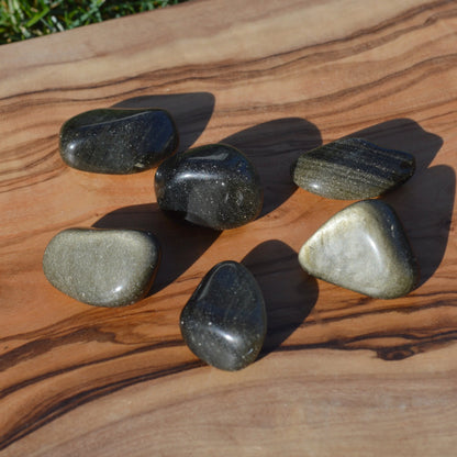 Gold-Obsidian Trommelstein