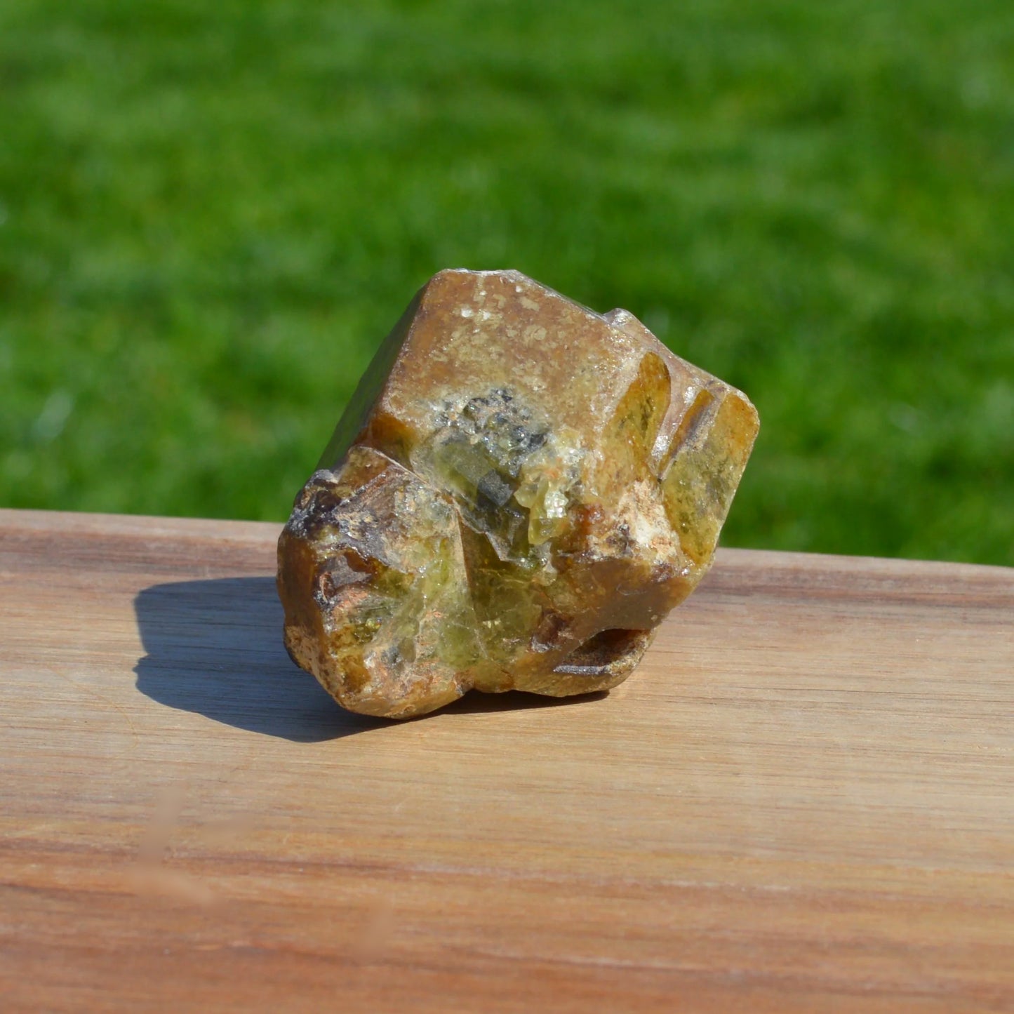 Grüner Granat (Grossular)