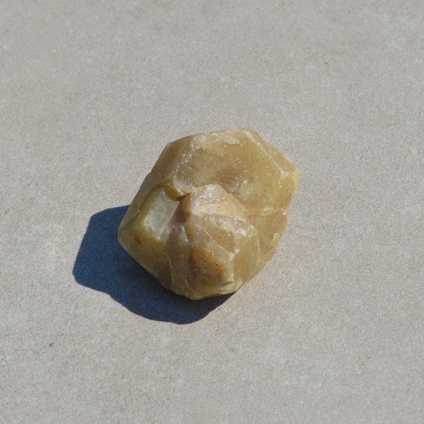 Grüner Granat (Grossular)