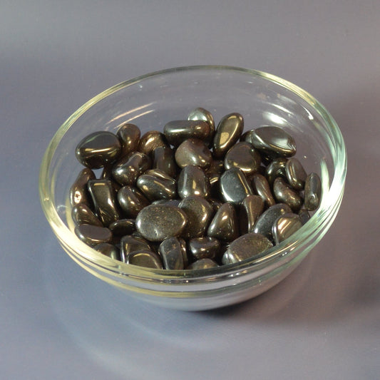 Hämatit Trommelstein Minis – ideal zum Entladen, Dekorieren oder für Energiearbeit.