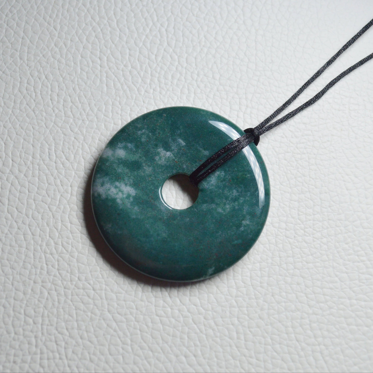 Heliotrop Donut - 50mm