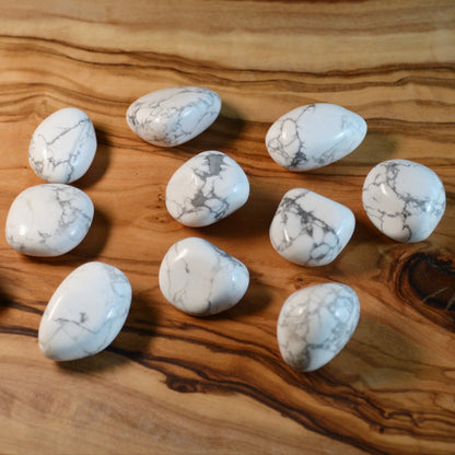 Howlith Trommelstein