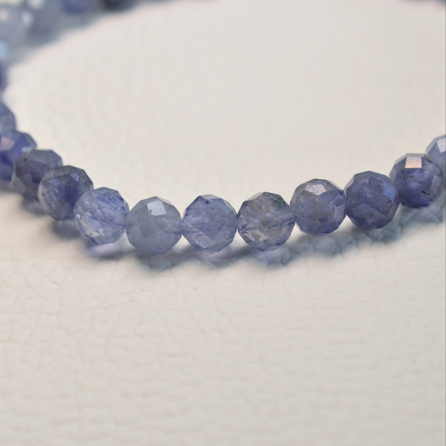 Iolith-Wassersaphir Armband (facettiert) - 6mm