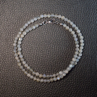 Labradorit Halskette aus 4mm  Natursteinperlen extra Qualität, 45 cm lang, mit Metallverschluss – Schillernder Edelsteinschmuck.