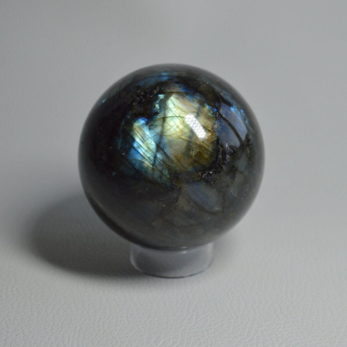 Labradorit Kugel 67mm