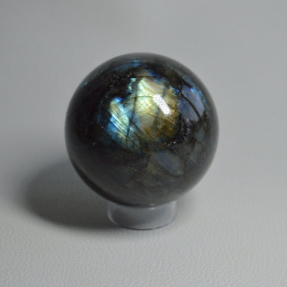 Labradorit Kugel 67mm