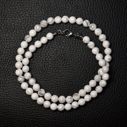 Elegante Magnesit Kette mit  6mm Kristallperlen – perfekt als Geschenk oder für den Alltag.