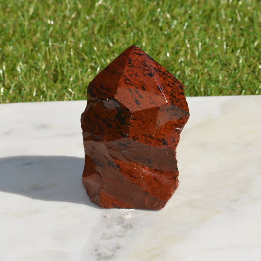 Mahagoni-Obsidian Spitze