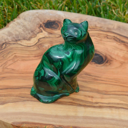 Einzigartige handgeschnitzte Malachit-Katze, Sammlerfigur.