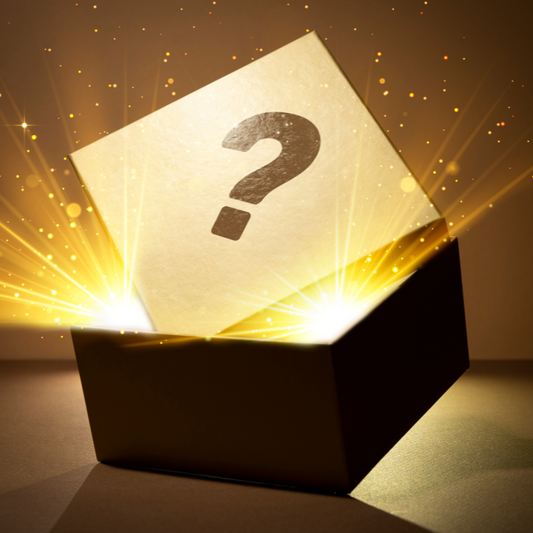 Natural Crystals Mysterybox – Überraschung, Kristalle, Kugeln und mehr liebevoll zusammengestellt.