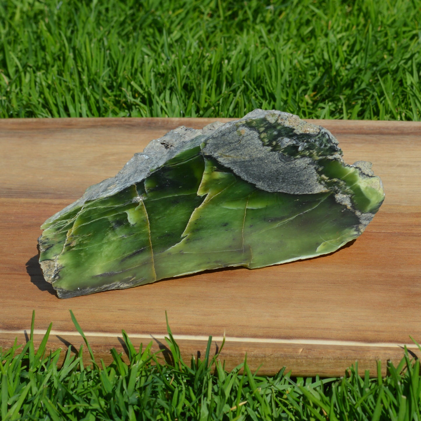 Nephrit Jade Rohstein