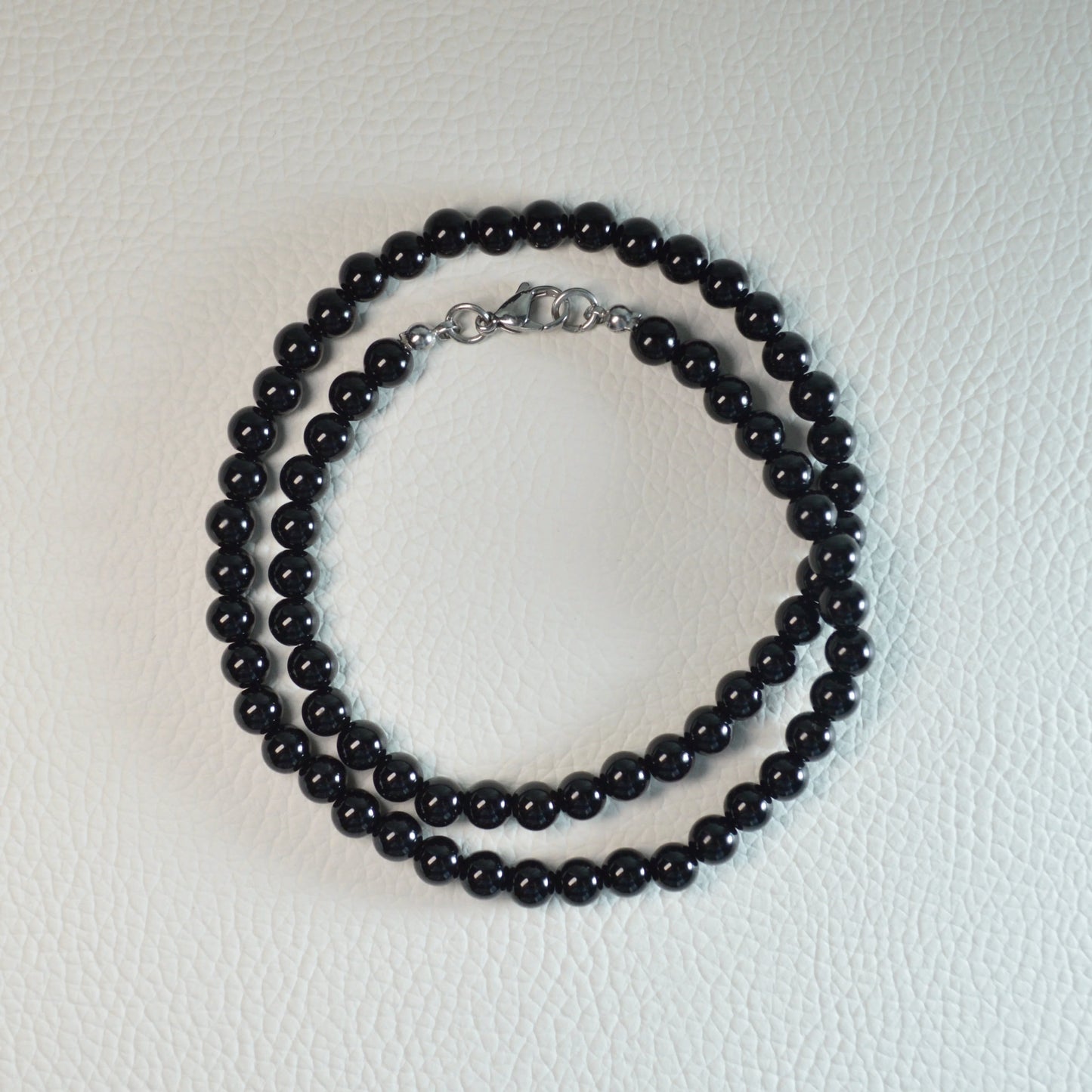 Elegante Onyx Kette mit 6mm Kristallperlen – perfekt als Geschenk oder für den Alltag.