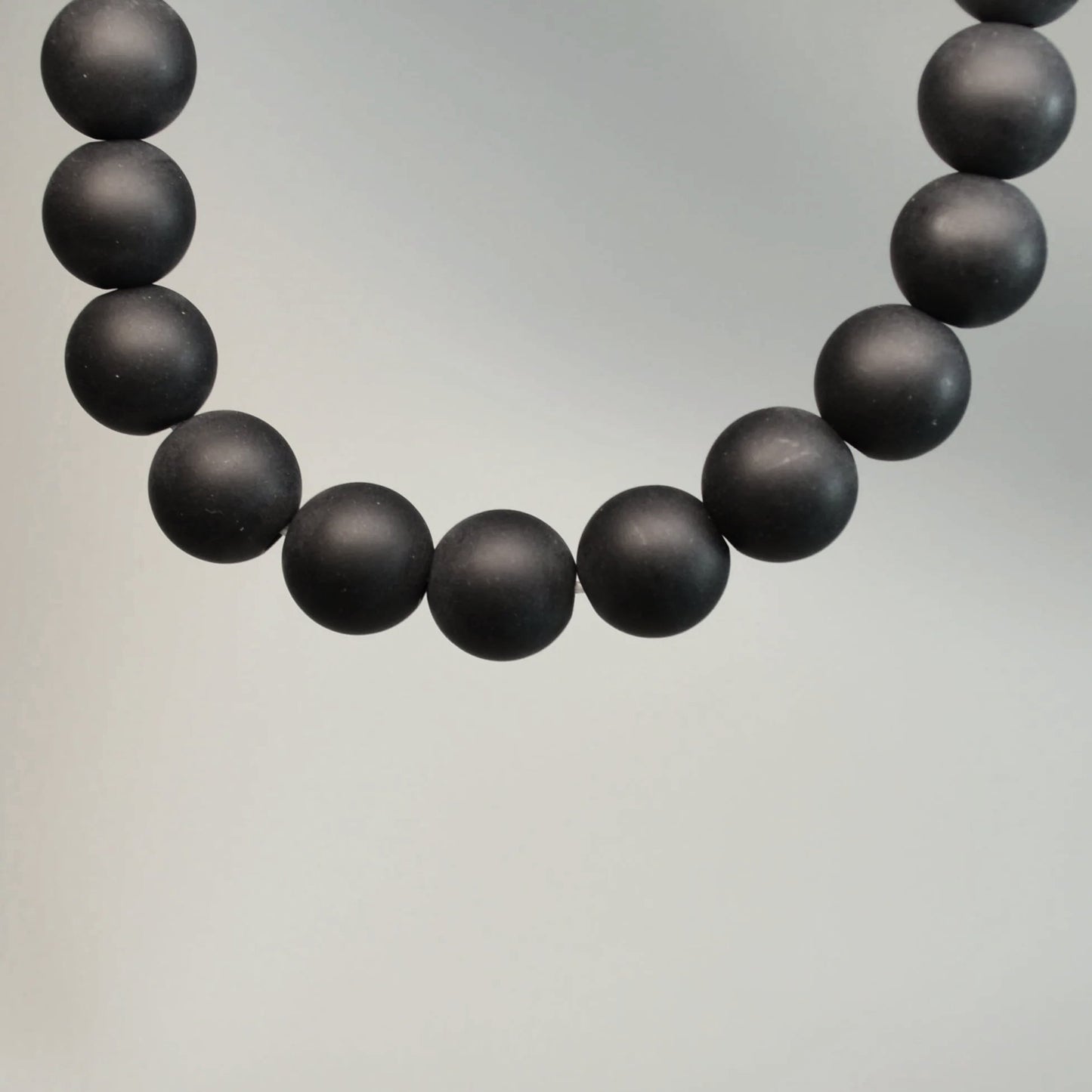 Onyx Armband (Matt) - 6mm, 8mm