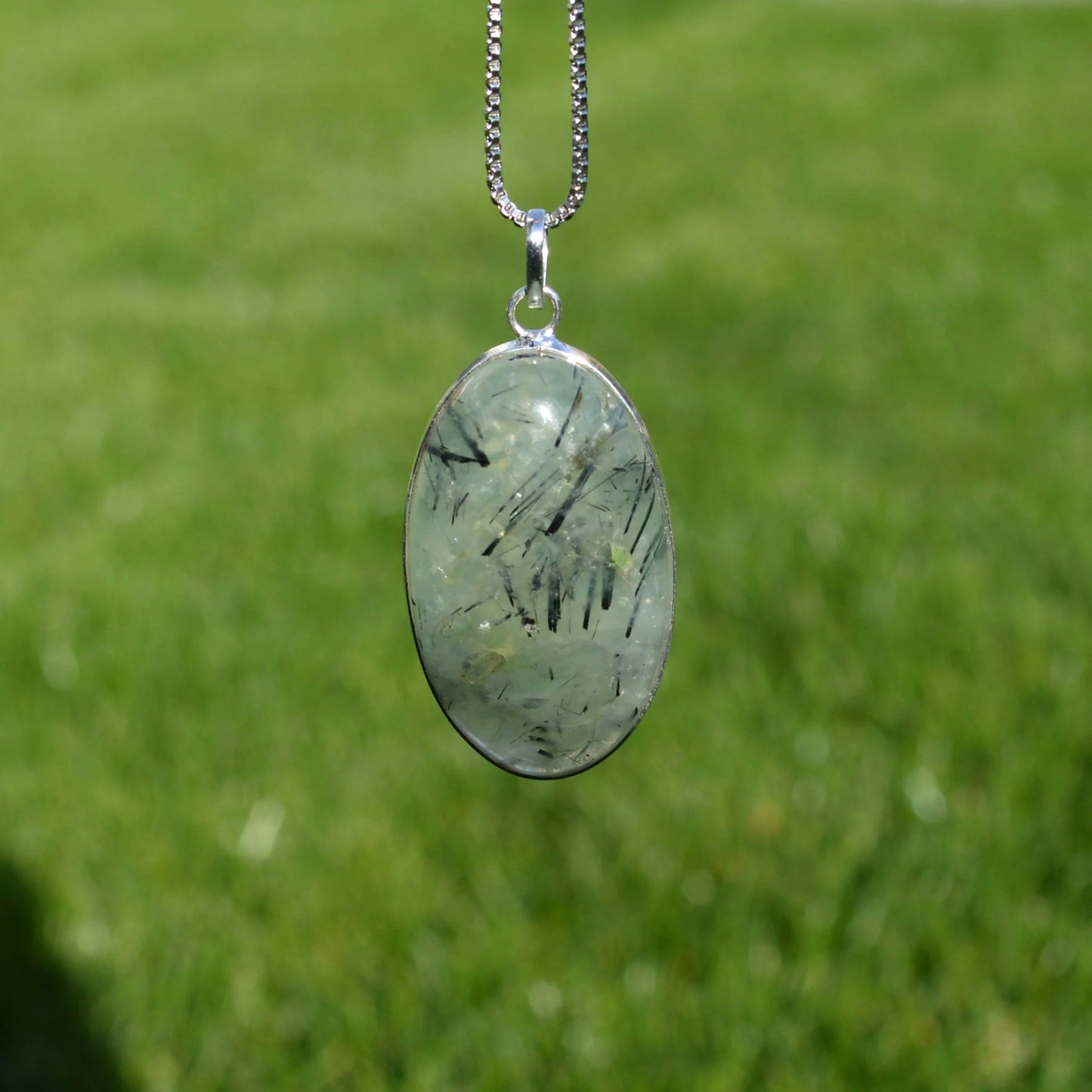 Prehnit mit Rutil Anhänger