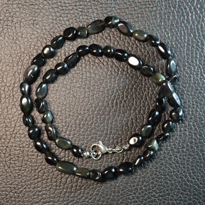 Regenbogen-Obsidian Halskette, 45 cm lang, mit Metallverschluss – schimmernder Edelsteinschmuck.