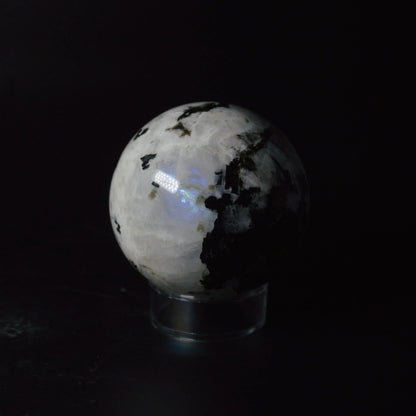 Regenbogenmondstein (weißer Labradorit) Kugel