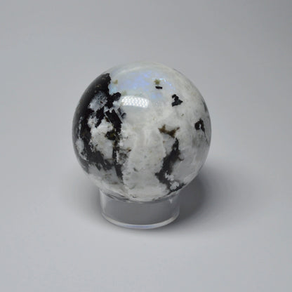 Regenbogenmondstein (weißer Labradorit) Kugel