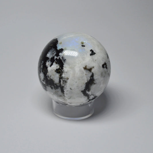 Regenbogenmondstein (weißer Labradorit) Kugel