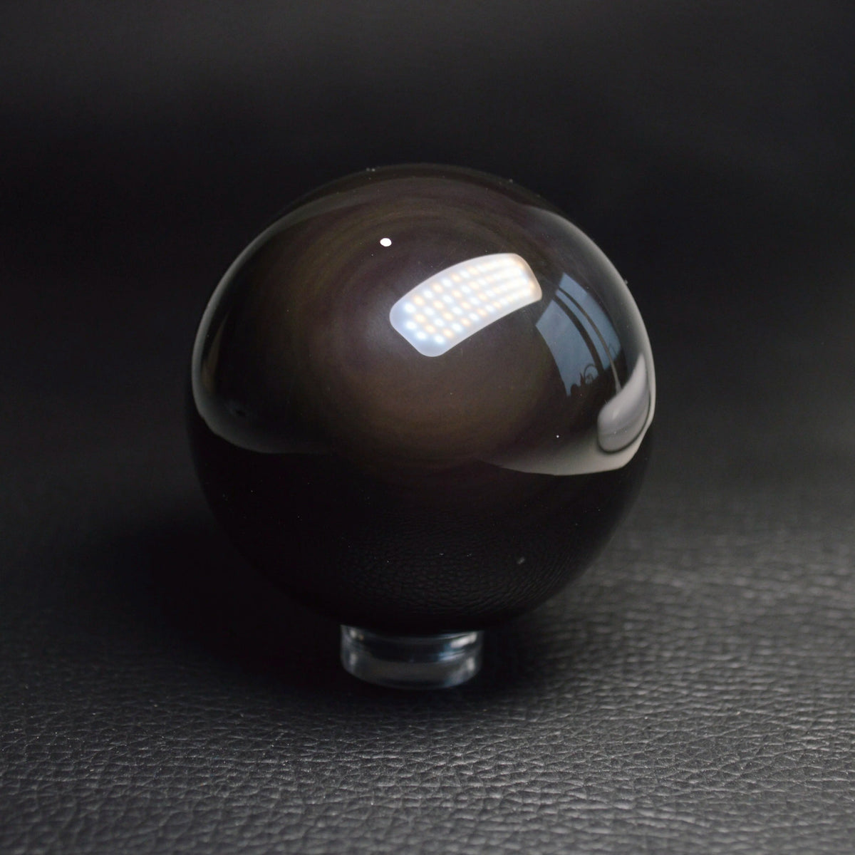 Regenbogen-Obsidian Kugel 52mm