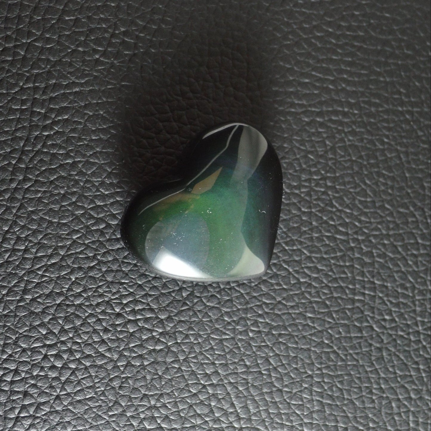 Regenbogen-Obsidian Herz