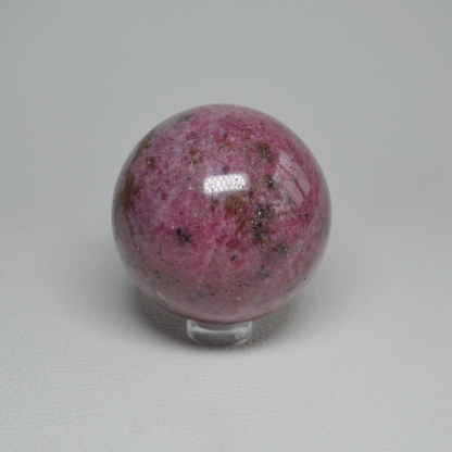 Rhodonit Kugel 52mm