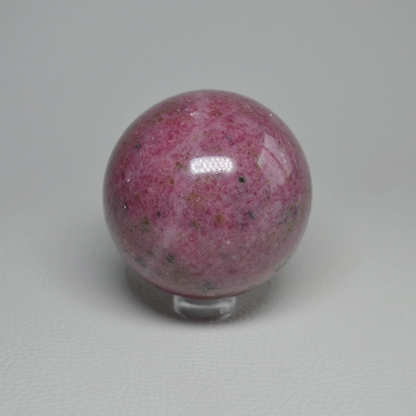 Rhodonit Kugel 52mm