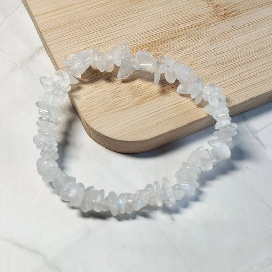 Regenbogenmondstein (weißer Labradorit) Splitterarmband