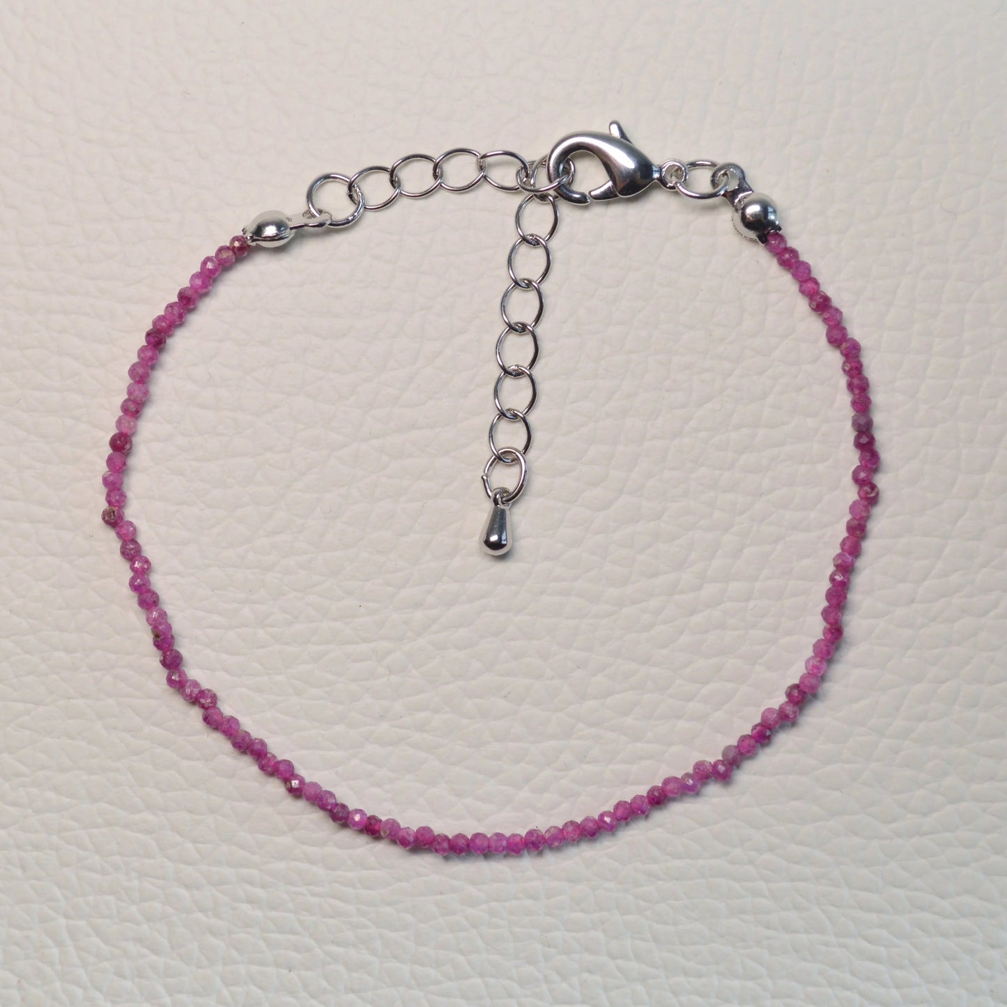 Rubin Armband (facettiert) verstellbar - 2mm