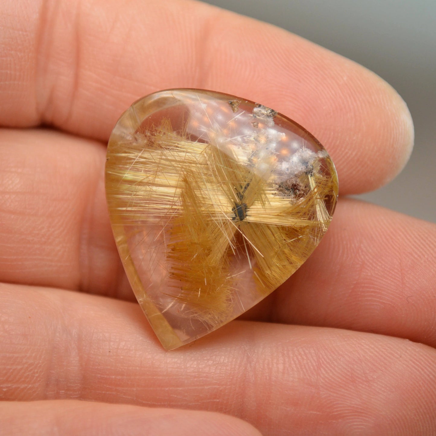 Goldstern Rutilquarz