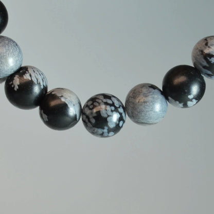 Schneeflocken-Obsidian Armband - 8mm