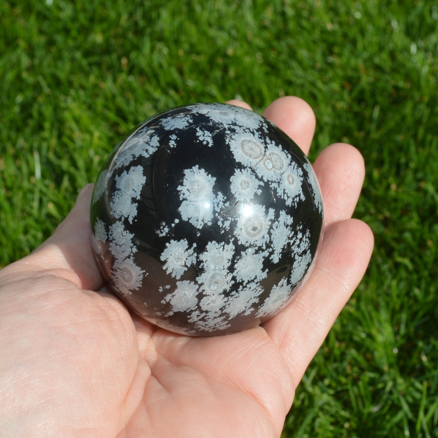 Schneeflocken-Obsidian Kugel
