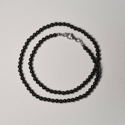 Elegante Schörl-Turmalin Kette mit 4mm Kristallperlen – perfekt als Geschenk oder für den Alltag.