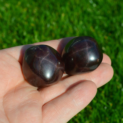 Sterngranat (Almandin) Trommelstein