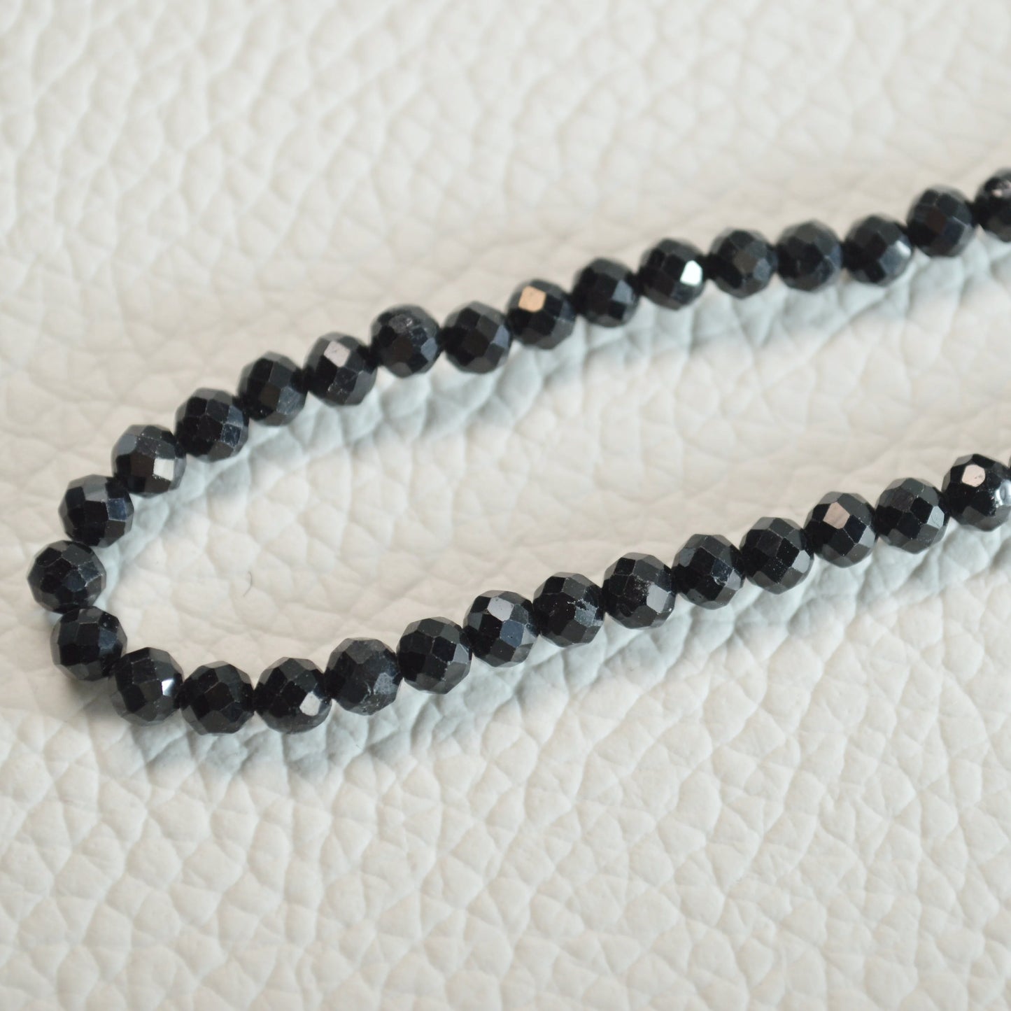 Schörl-Turmalin Halskette (facettiert) 45cm - 6mm