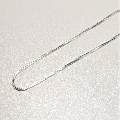Venezianer Kette 925 Sterlingsilber, 45 cm, feine Verarbeitung, Nahaufnahme, hochwertige Silberqualität.