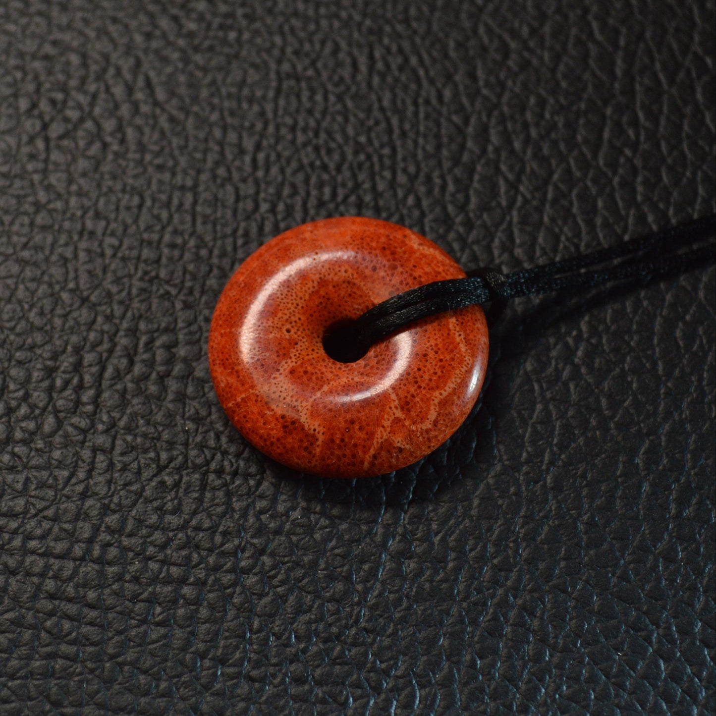 Schaumkoralle Donut (Fossil) - 27mm